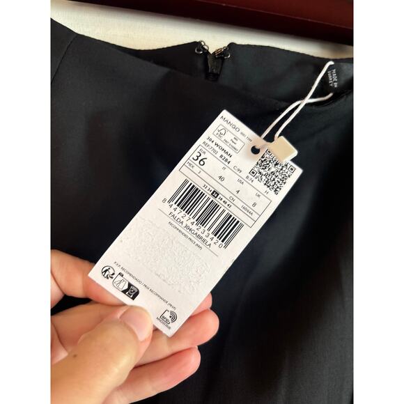 NWT MNG Mango Wool Blend Black Midi Skirt Flare Size 4 Back Zipper - Picture 6 of 6